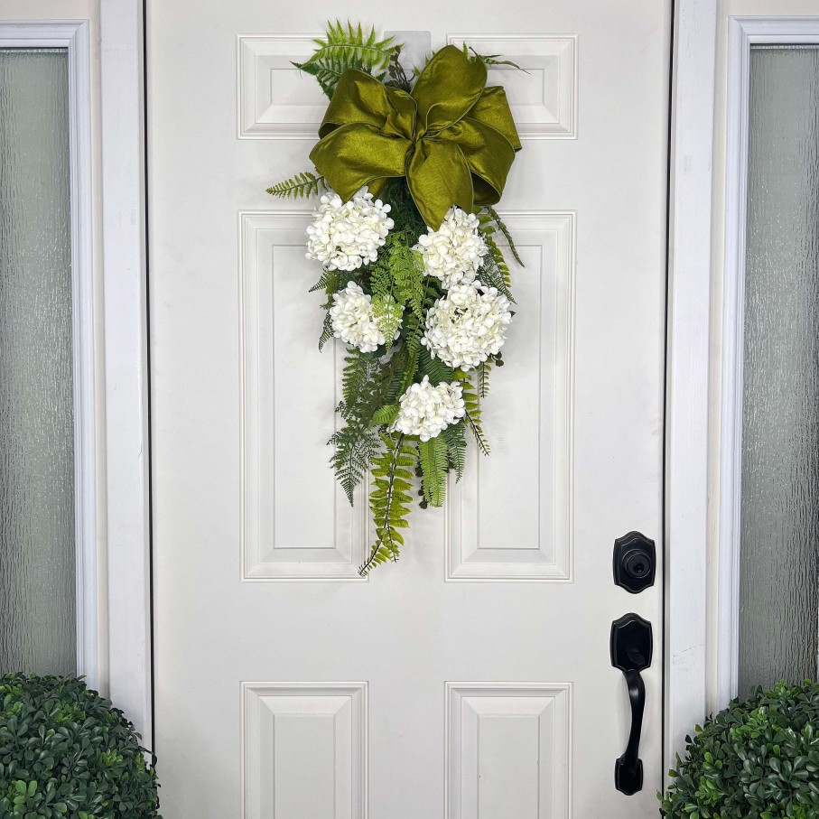 Miss Cayce's Door Decor | Blooming Hydrangea Teardrop