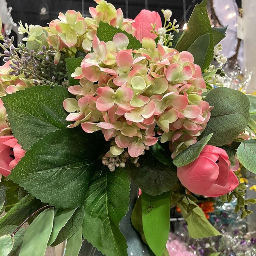 CRI Spring | Blush And Green Hydrangea Bush