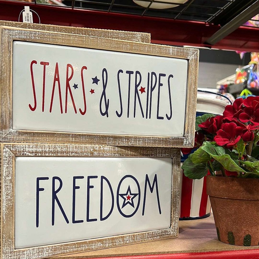 Transpac Signs | Stars And Stripes Wood Frame Metal Block