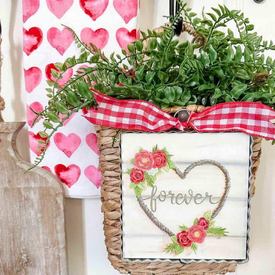 The Round Top Collection Table Decor | Kross Forever Rope Heart Mini Gallery Art