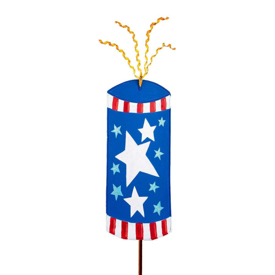 The Round Top Collection Pot Stakes | Stars & Stripes Firecracker Yard Display