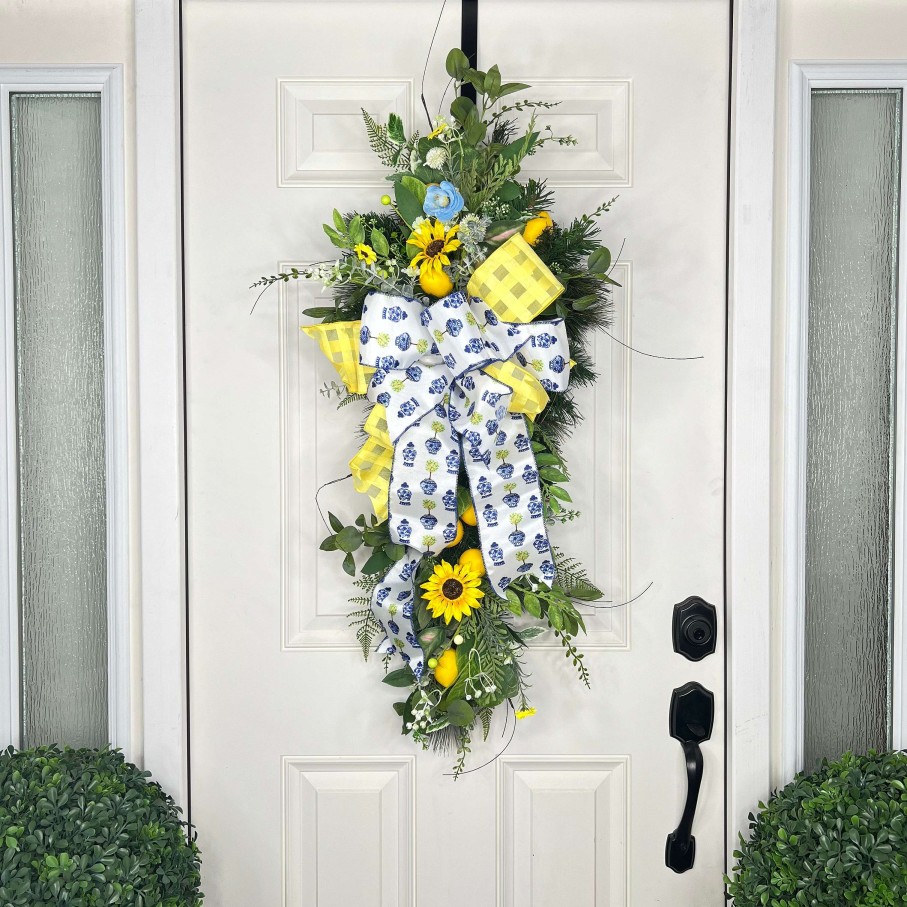 Miss Cayce's Door Decor | Sunshine And Sunflowers Teardrop