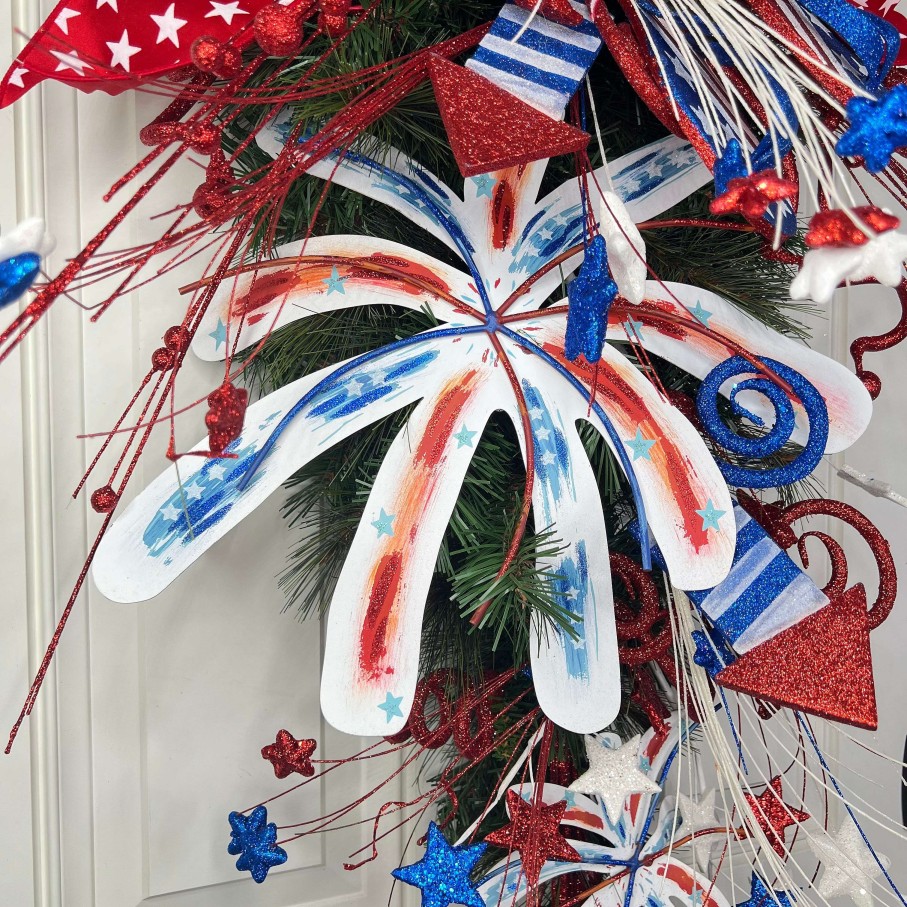 Miss Cayce's Miss Cayce'S Creations | Bursts Of Patriotism Teardrop