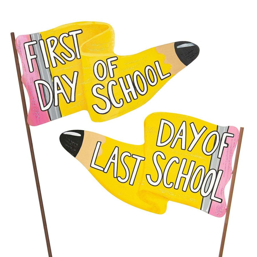 The Round Top Collection Pot Stakes | First & Last Day Of School Reversible Flag