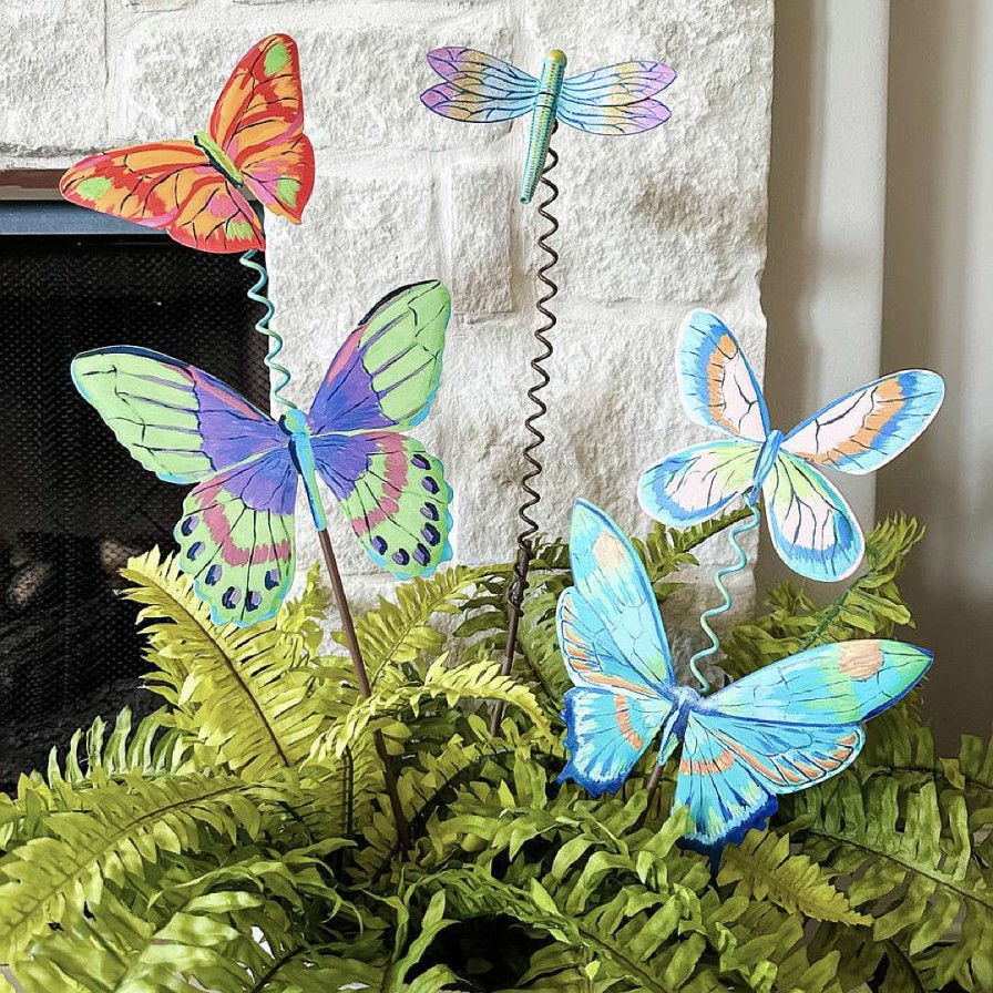 The Round Top Collection Spring | Spring-Y Artful Dragonfly