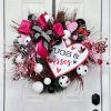 Miss Cayce's Door Decor | Full Of Hugs & Kisses Wreath