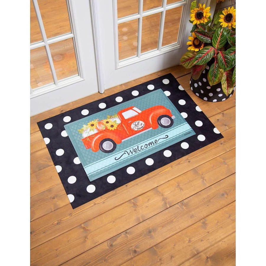 Evergreen Rugs & Mats | Black & White Dots Peeper Layering Mat