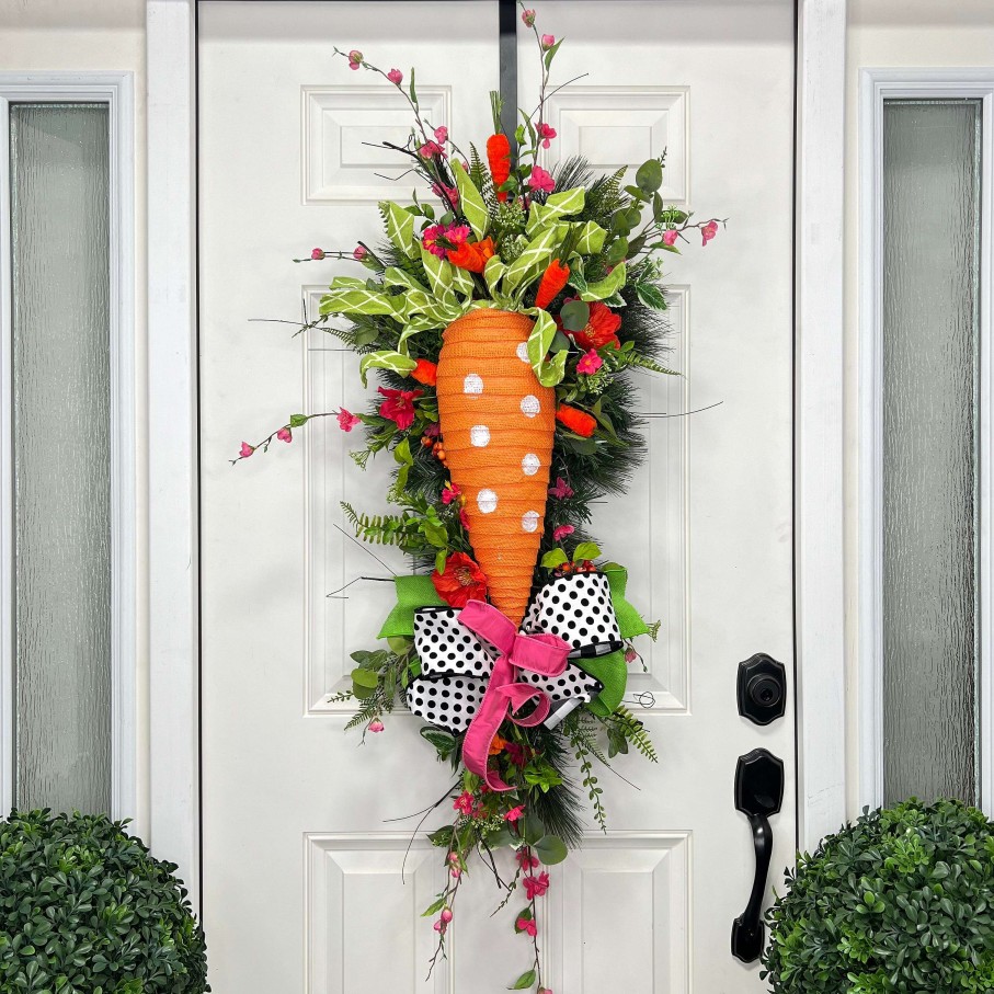 Liberty Floral Wall Decor | Carrot Hanger