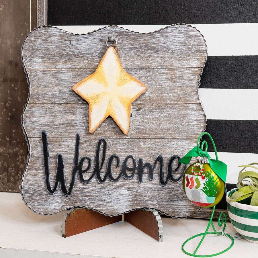 The Round Top Collection Table Decor | Star Charm